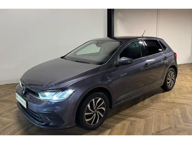 Volkswagen Polo 1.0 TSI Life PDC CARPLAY 2022 Benzine 2