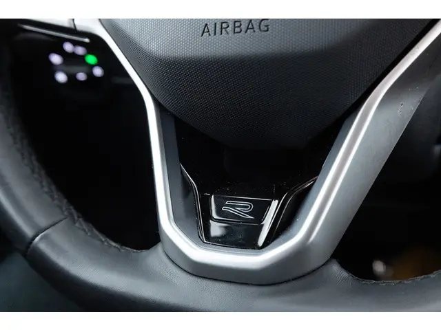 Volkswagen T-Cross 1.0 TSI R-Line Automaat 2025 Benzine 17