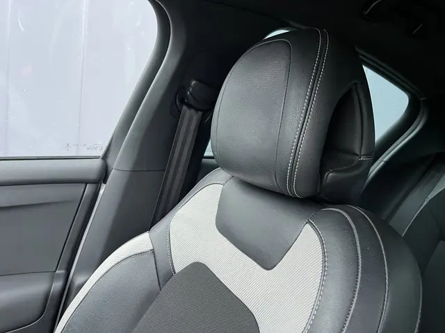 Citroën DS4 1.6 VTi So Chic 2015 Benzine 12