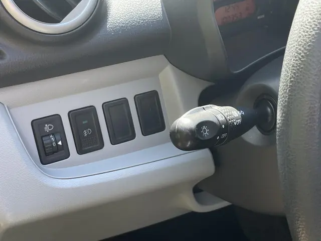 Nissan Pixo 1.0 Look 2012 Benzine 9