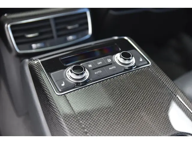 Audi A8 4.0 TFSI S8 quattro Pro Line+ 2013 Benzine 21