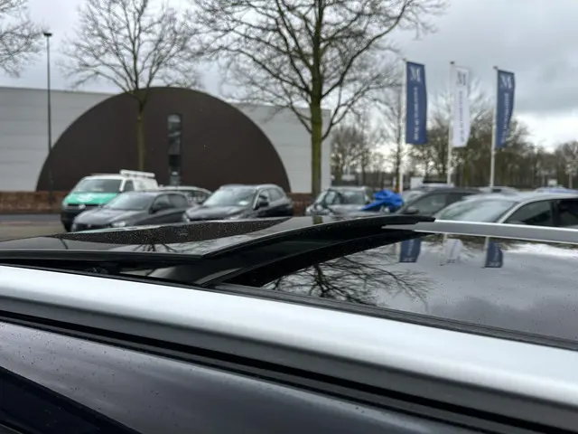 MG EHS 1.5 TGDI Luxury 2023 Hybride Benzine 30