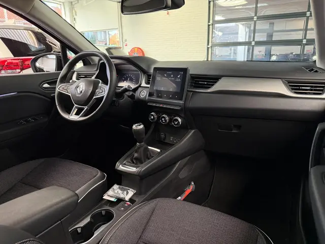 Renault Captur 1.0 TCe 100 Intens 2020 Benzine 29