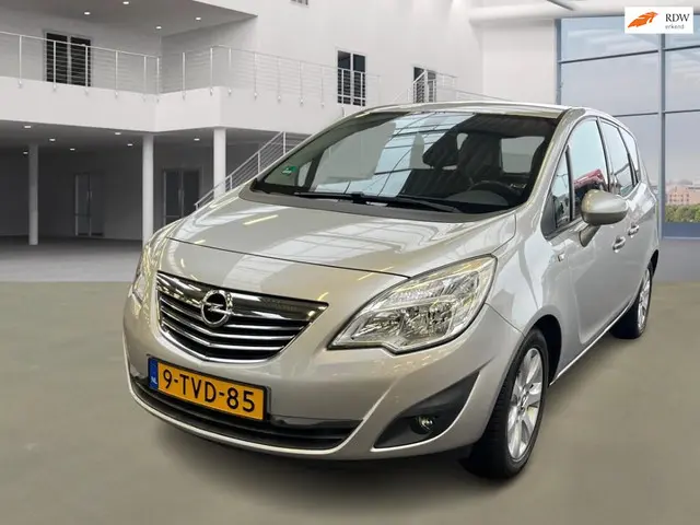 Opel Meriva 1.4 Turbo Cosmo 2013 Benzine