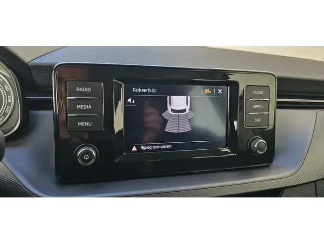 Škoda Kamiq TSI 110 DSG Ambition 2022 Benzine 21