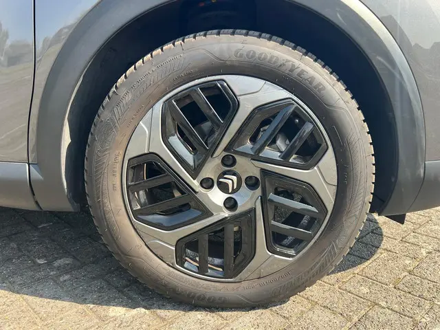 Citroën C4 1.2 Puretech Plus 2024 Benzine 23
