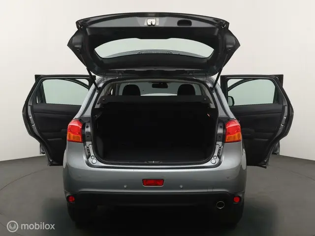 Mitsubishi ASX 1.6 Cleartec Bright 2015 Benzine 21