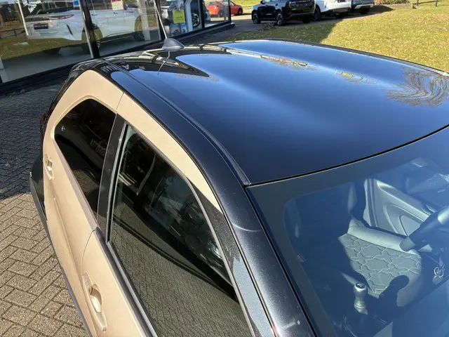 Toyota Aygo X 1.0 VVT-i MT Envy 5-Deurs 2023 Benzine 24