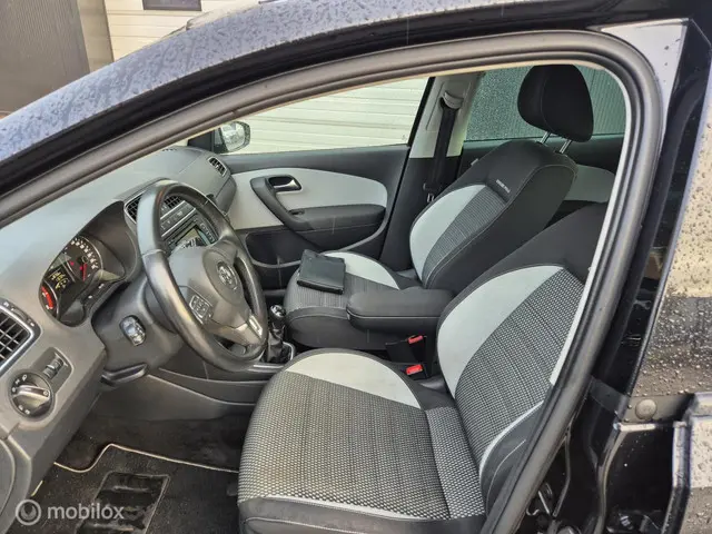 Volkswagen Polo 1.2 TSI Cross 2013 Benzine 8