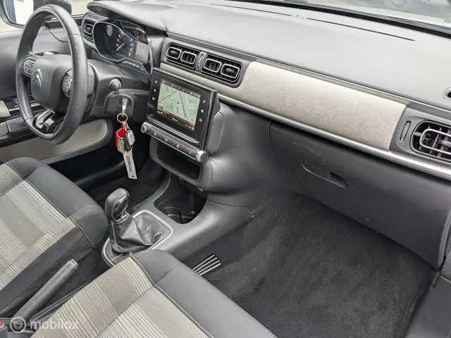 Citroën C3 1.2 PureTech ELLE 2017 Benzine 11