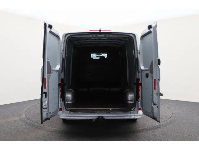 Volkswagen Crafter 30 2.0 TDI L3H2 2018 Diesel 15