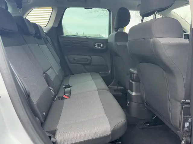 Citroën C3 Aircross 1.2 PureTech S&S Shine 2018 Benzine 10