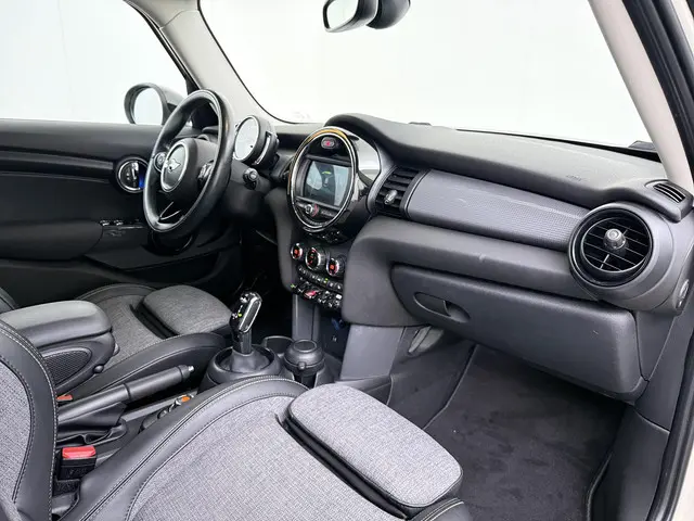 MINI Cooper Mini 1.5 Pepper 2019 Benzine 37