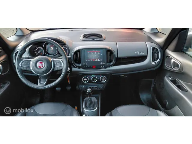 Fiat 500L 0.9 TwinAir,Pano,Camera,Cruise 2018 Benzine 8