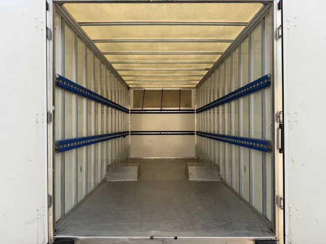 Iveco Daily 35C14 2.3 2021 Diesel 11