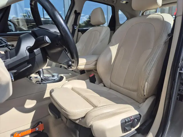 BMW 2 Serie Active Tourer 218i Luxury 2015 Benzine 11