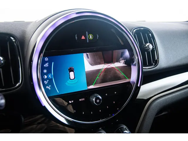 MINI Countryman Cooper SE ALL4 2022 Hybride Benzine 51