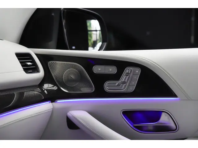 Mercedes-Benz GLS BRABUS 800 4MATIC 2024 Benzine 27