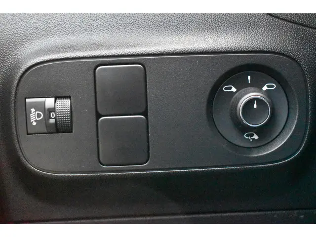 Citroën C3 PureTech 83 Plus 2024 Benzine 17