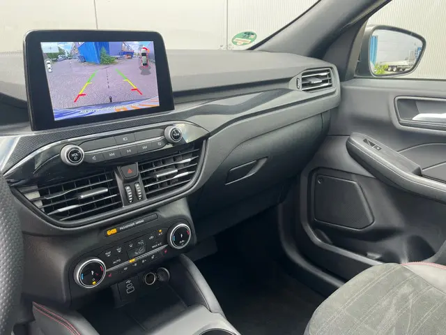 Ford Kuga 2.5 PHEV ST-Line X 2022 Hybride Benzine 12