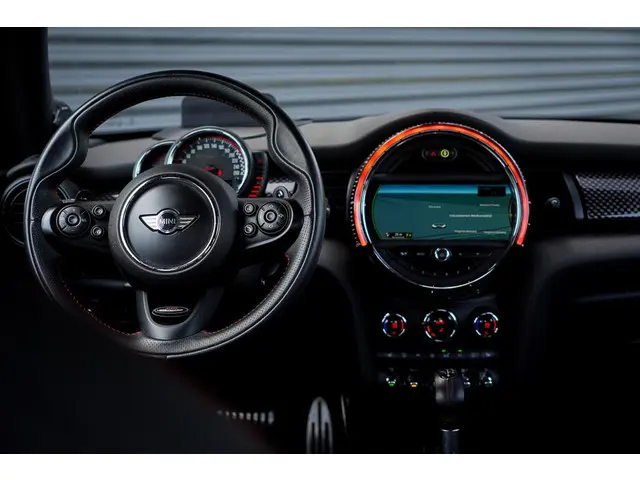 MINI Cooper Mini 2.0 John Works 2015 Benzine 21