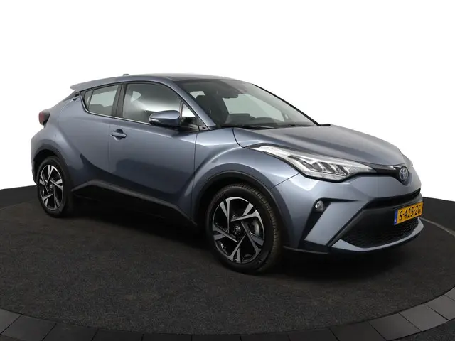 Toyota C-HR 1.8 Hybrid Dynamic 2023 Hybride Benzine 14