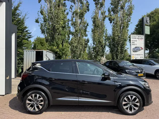 Renault Captur 1.0 TCe 100 Intens+Trekhaak!! 2020 Benzine 4