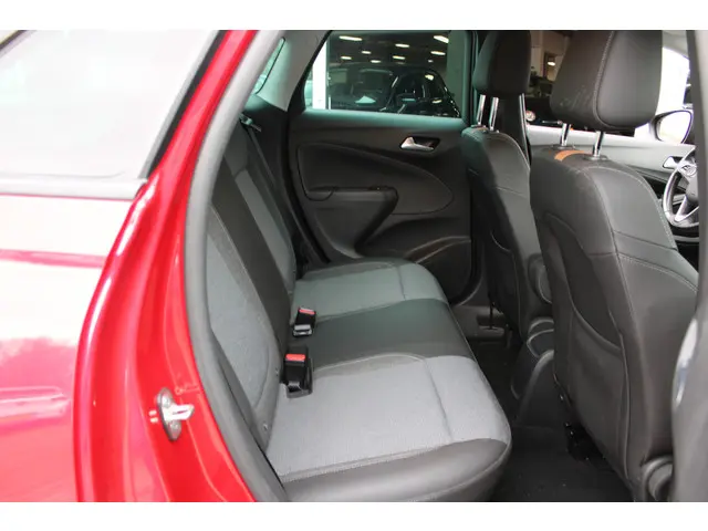 Opel Crossland 1.2 Turbo Business Edition 2021 Benzine 23