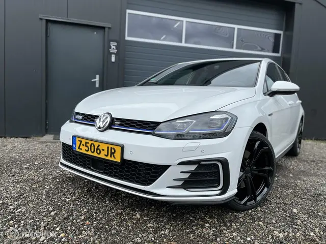 Volkswagen Golf 1.4 TSI GTE | VERKOCHT 2018 Hybride Benzine 8