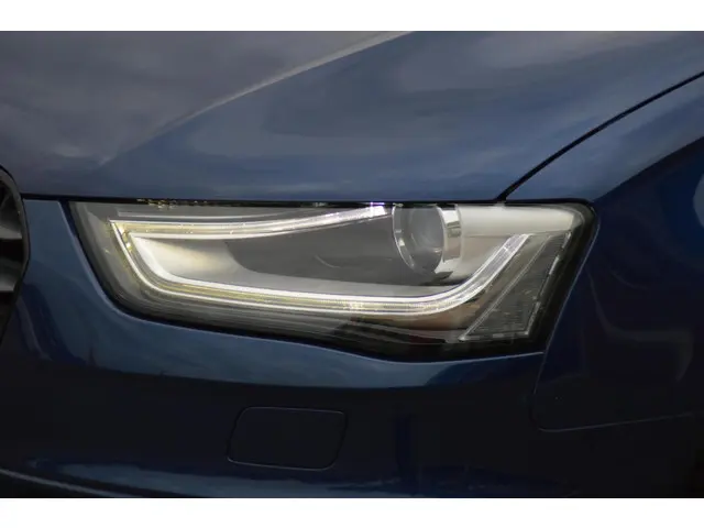 Audi A4 Avant 1.8 TFSI 170 pk S-line 2e eig. 2014 Benzine 8