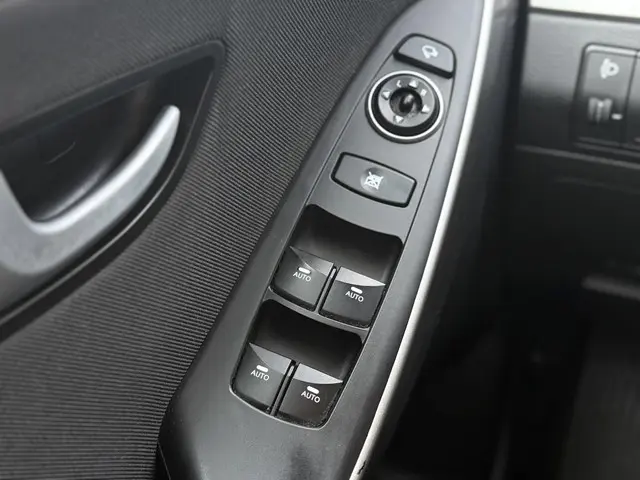 Hyundai i30 1.6 GDI Go! 2015 Benzine 22