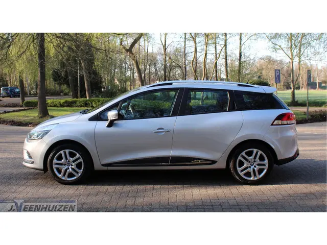 Renault Clio Estate 0.9 TCe Zen 2017 Benzine 6