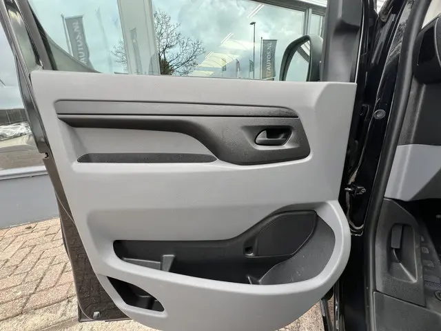 Opel Vivaro 1.5 CDTI L2H1 Edition 2021 Diesel 29