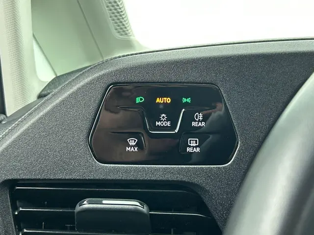 Volkswagen Caddy Cargo Maxi 2.0 TDI Style 2023 Diesel 18