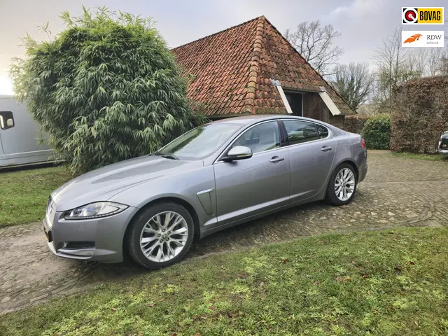 Jaguar XF 3.0D–LEER –CAMERA -NAVI –18” 2012 Diesel