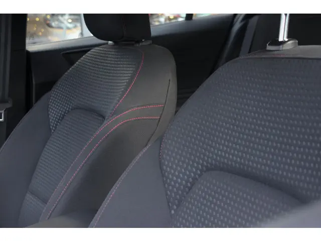 Ford Focus 1.0 EcoBoost Hybrid ST Line 2023 Benzine 28