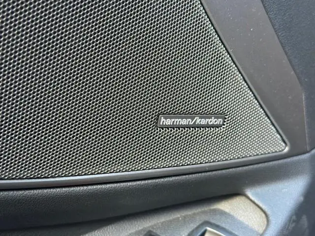 BMW 3 Serie Touring 330e xDrive 2023 Hybride Benzine 28