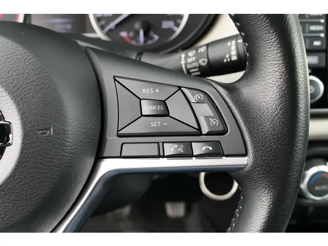 Nissan Micra 0.9 IG-T Business Edition 2018 Benzine 27