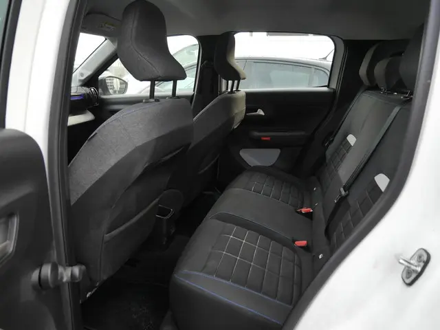 Citroën C3 1.2 Turbo 100pk Plus 2025 Benzine 7