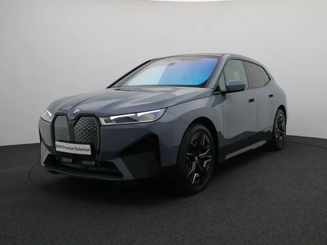 BMW iX xDrive40 2024 Elektrisch 26