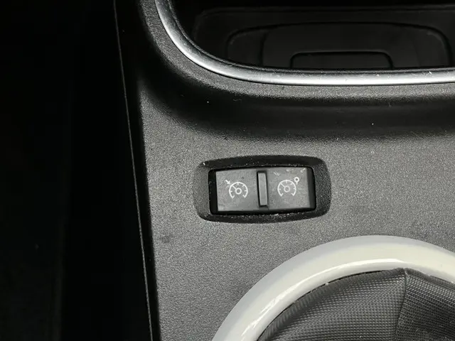 Renault Twingo 1.0 SCe Intens 2021 Benzine 34