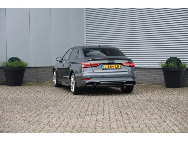 Audi A3 Limousine 30 TFSI 3x S-line 2020 Benzine 3