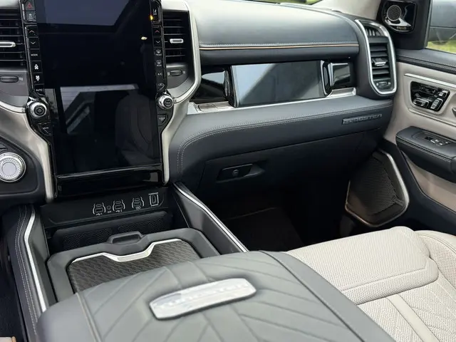 Dodge Ram Pick-Up 1500 H.O. 3.0L H.O. TUNGSTEN 2024 Benzine 18