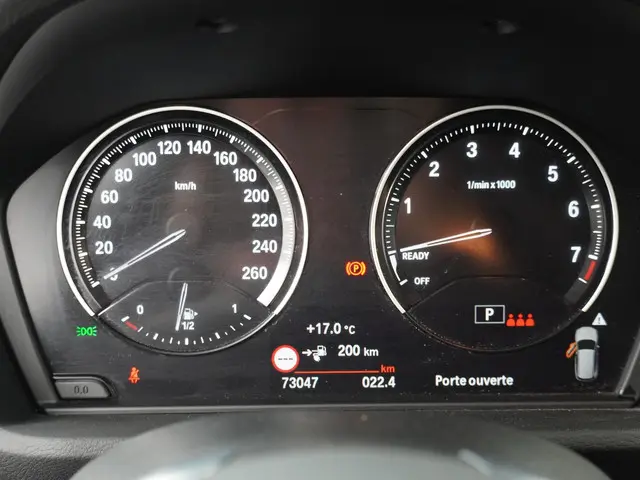 BMW X1 xDrive25e 2022 Hybride Benzine 3