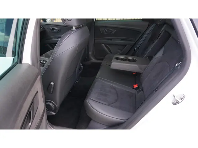 SEAT Leon ST Cupra 2.0 TSI 301pk 4DRIVE 2019 Benzine 48