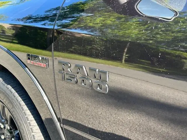 Dodge Ram 1500 5.7 V8 4x4 Crew Cab 5'7 Sport 2017 LPG/Gas 15