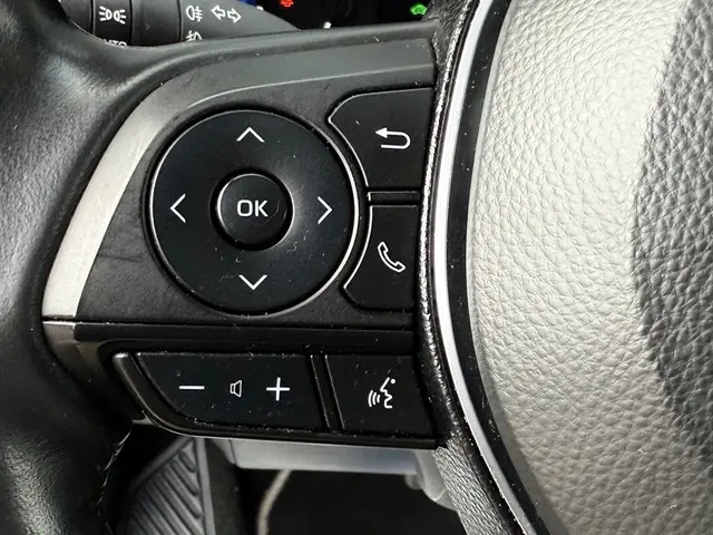 Toyota Corolla 1.8 Hybrid Style 2019 Hybride Benzine 19