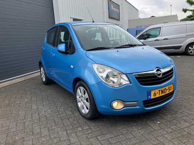 Opel Agila 2