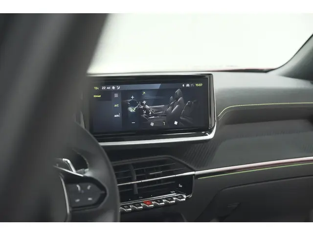 Peugeot 2008 PureTech 130 EAT8 GT 2024 Benzine 57