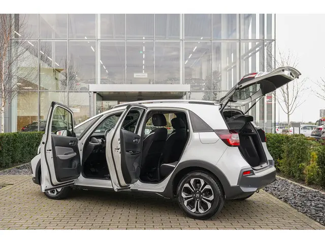 Honda Jazz 1.5i e:HEV CROSSTAR 2020 Hybride Benzine 35